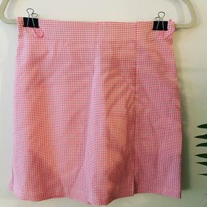 TopShop. Pink and white Skirt. US 8. Brand New.